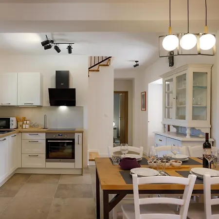 Crassula Summer With Private Pool Villa *