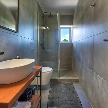 Crassula Summer With Private Pool Kras